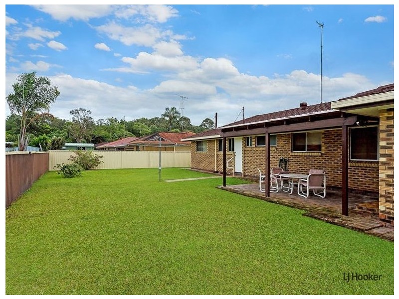 35 Colvillea Court, Palm Beach QLD 4221