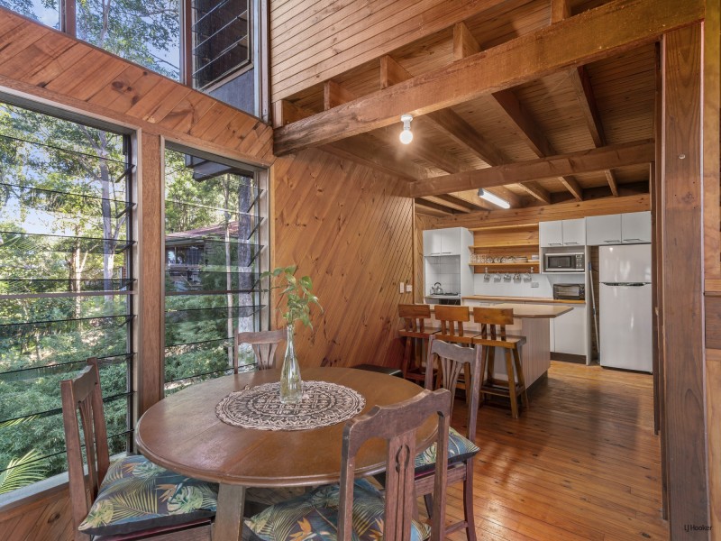 120 Simpsons Road, Currumbin Waters QLD 4223