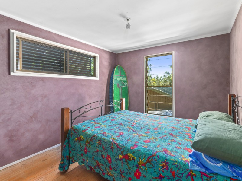 120 Simpsons Road, Currumbin Waters QLD 4223