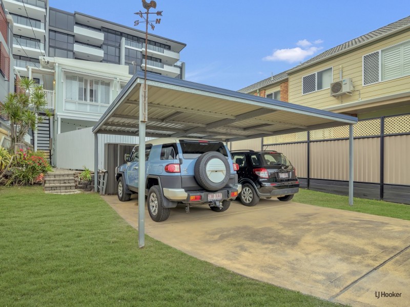 2/1424 Gold Coast Highway, Palm Beach QLD 4221