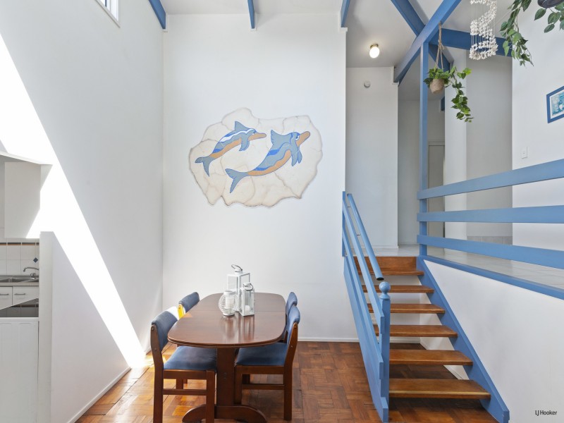 3 Rottnest Court, Elanora QLD 4221