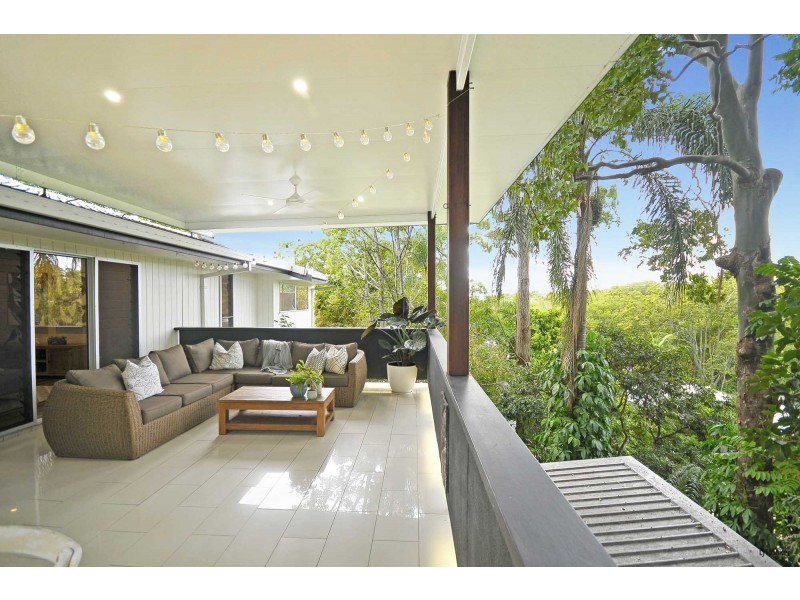 18 Domain Road, Currumbin QLD 4223