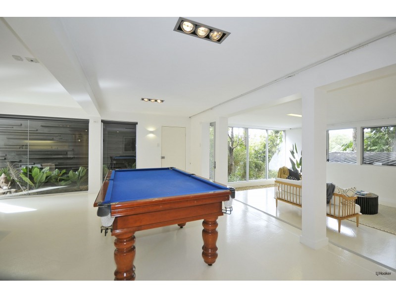 18 Domain Road, Currumbin QLD 4223