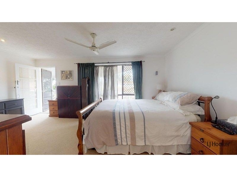 37/154 Currumbin Creek Road, Currumbin Waters QLD 4223