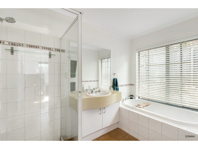 5 Quoll Close, Burleigh Heads QLD 4220