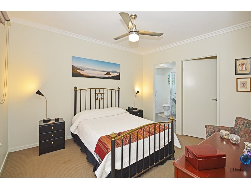 1/7 Bimbadeen Avenue, Banora Point NSW 2486