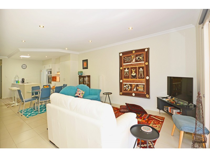 1/7 Bimbadeen Avenue, Banora Point NSW 2486