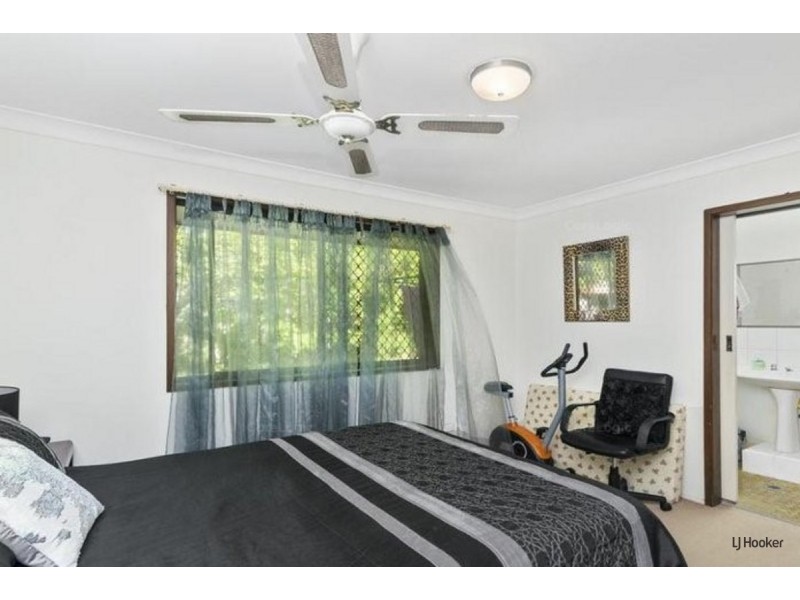 44 Fifth Avenue, Palm Beach QLD 4221