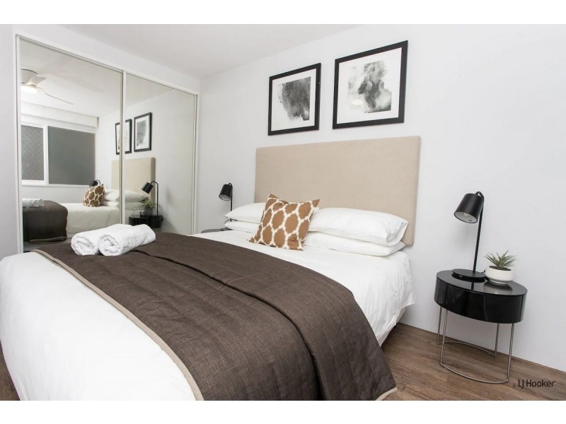 7/30 Powell Crescent, Coolangatta QLD 4225