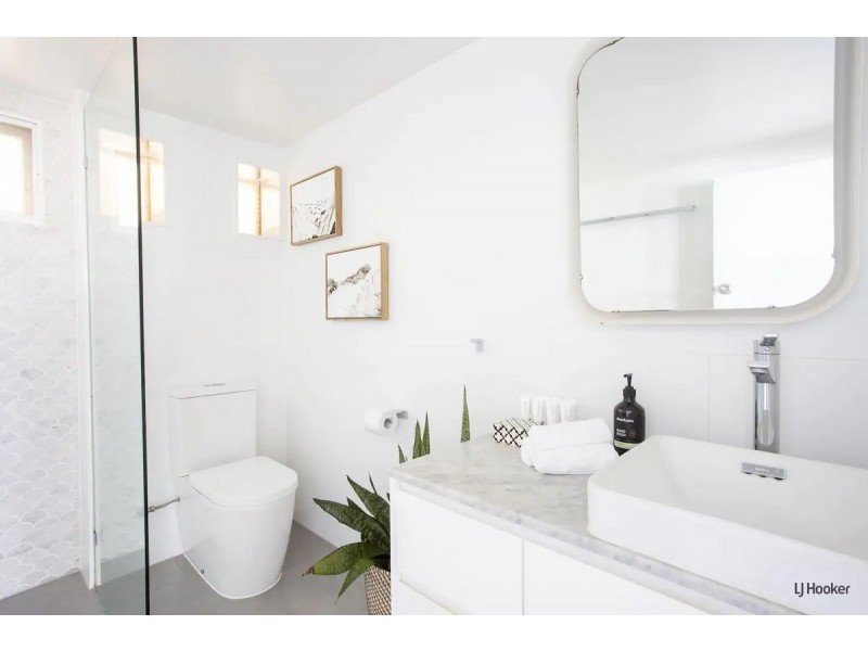 7/30 Powell Crescent, Coolangatta QLD 4225