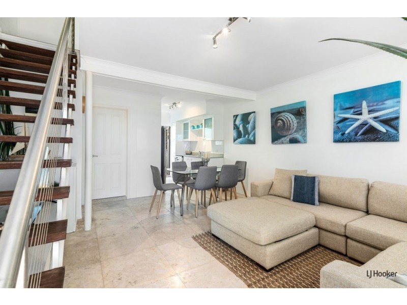 1/3 Nineteenth Avenue, Palm Beach QLD 4221