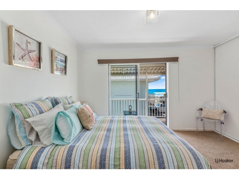1/3 Nineteenth Avenue, Palm Beach QLD 4221