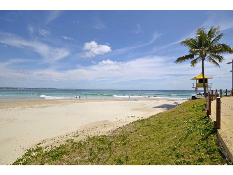 4/213 Boundary Street, Coolangatta QLD 4225