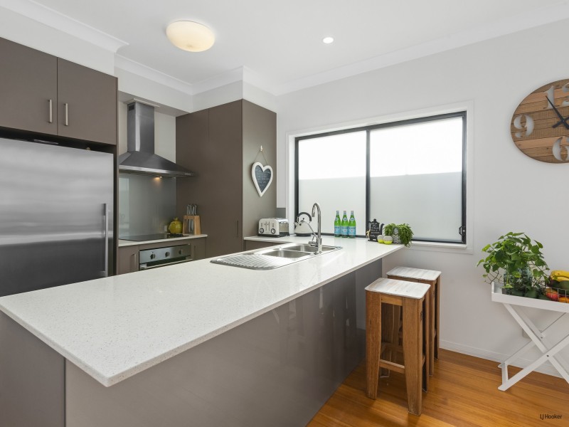 2/438 Cypress Terrace, Palm Beach QLD 4221