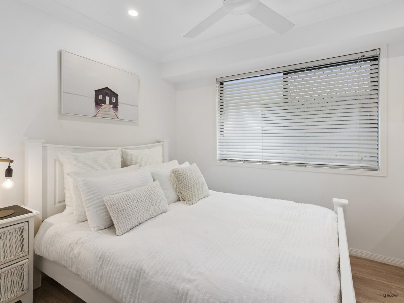 2/438 Cypress Terrace, Palm Beach QLD 4221