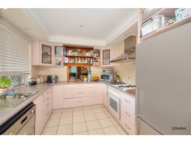 7 Swanbourne Way, Elanora QLD 4221