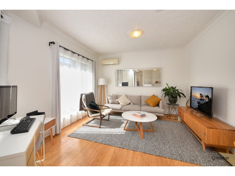 1/3 Ewart Street, Burleigh Heads QLD 4220