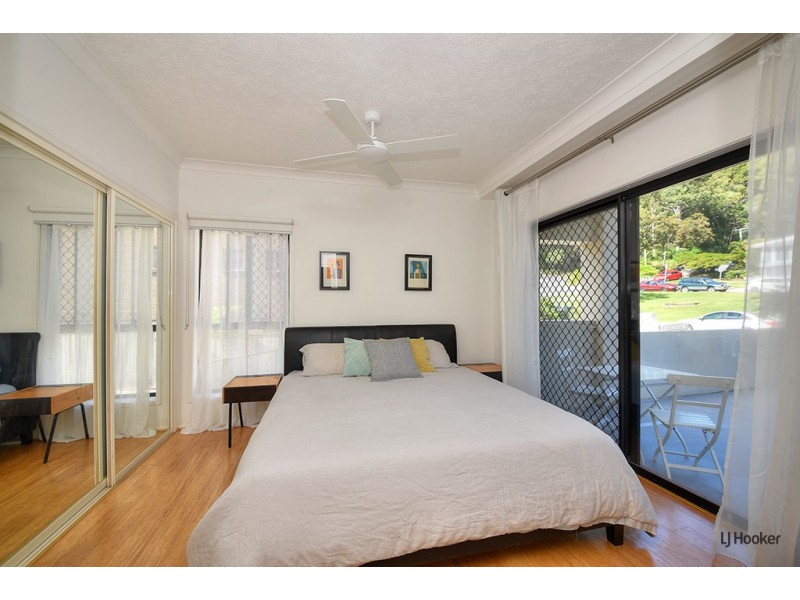 1/3 Ewart Street, Burleigh Heads QLD 4220