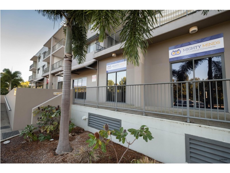 13 & 14/2 Acacia Court, Robina QLD 4226