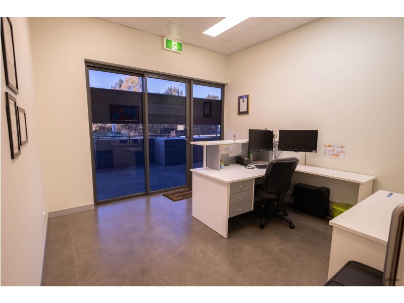 13 & 14/2 Acacia Court, Robina QLD 4226