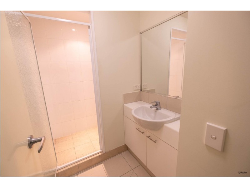 13 & 14/2 Acacia Court, Robina QLD 4226