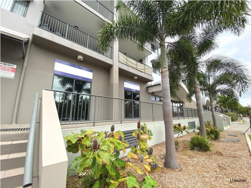 13 & 14/2 Acacia Court, Robina QLD 4226
