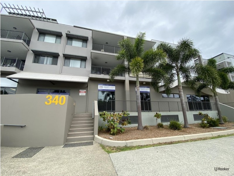 13 & 14/2 Acacia Court, Robina QLD 4226