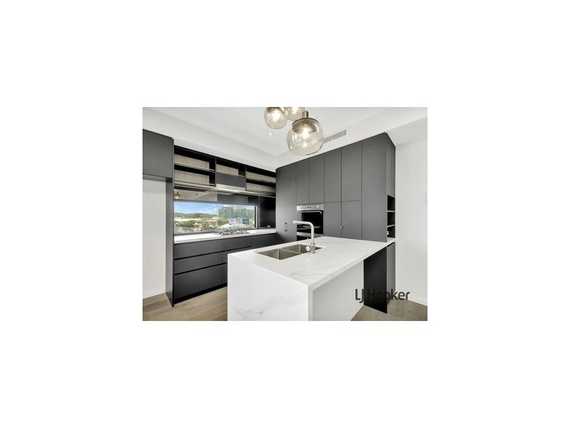 303/88 Jefferson Lane, Palm Beach QLD 4221