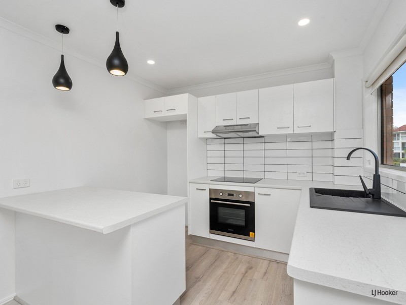 9/16 Mawarra Street, Palm Beach QLD 4221