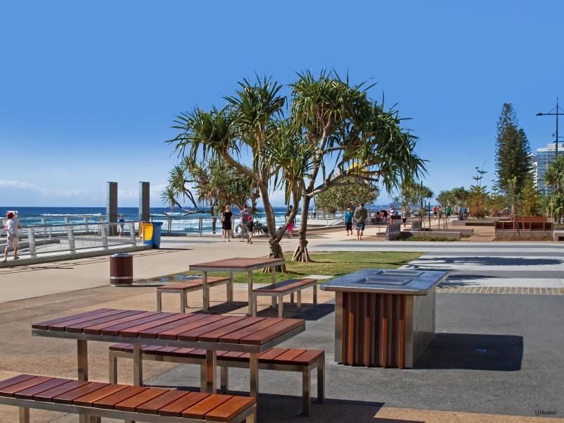 30/2943 Surfers Paradise Boulevard, Surfers Paradise QLD 4217