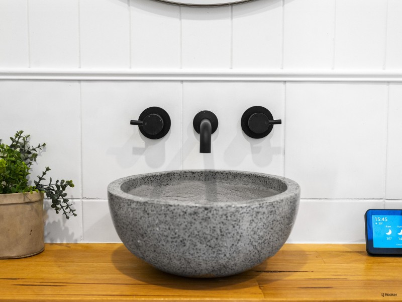 11 Aethalia Street, Currumbin Waters QLD 4223