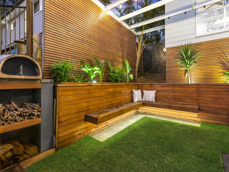 11 Aethalia Street, Currumbin Waters QLD 4223