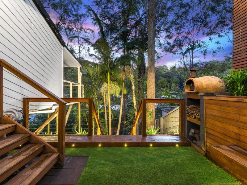 11 Aethalia Street, Currumbin Waters QLD 4223