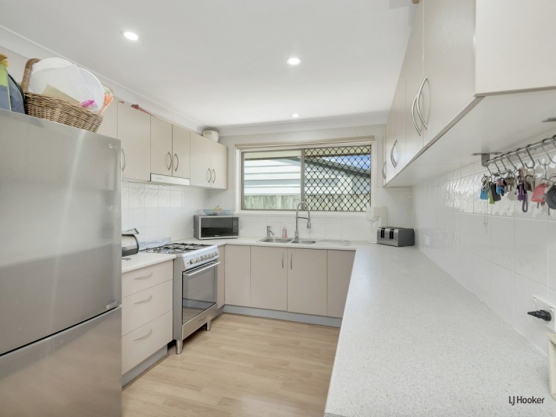 5 Amadeus Street, Elanora QLD 4221