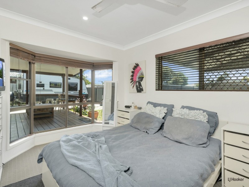 5 Amadeus Street, Elanora QLD 4221