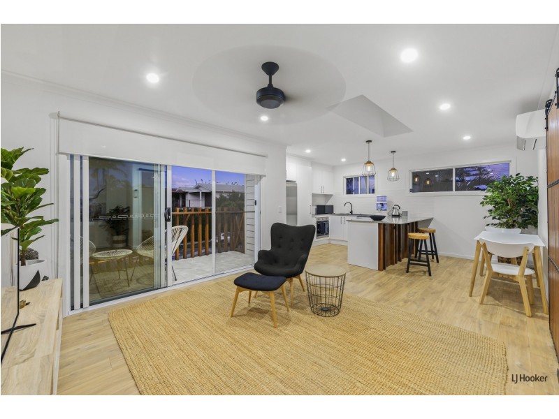 95 Palm Beach Avenue, Palm Beach QLD 4221