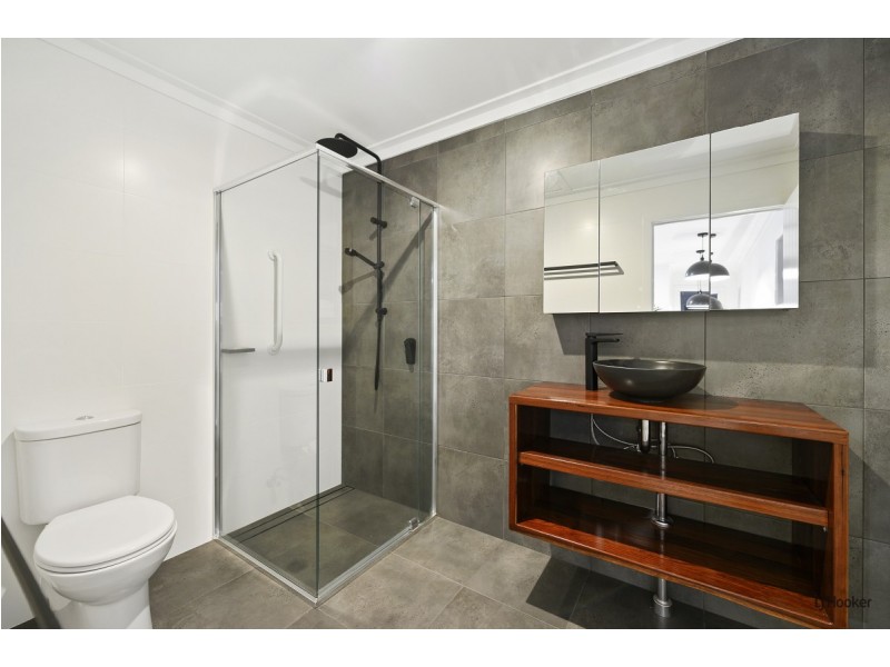 95 Palm Beach Avenue, Palm Beach QLD 4221