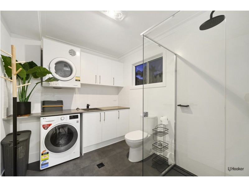 95 Palm Beach Avenue, Palm Beach QLD 4221