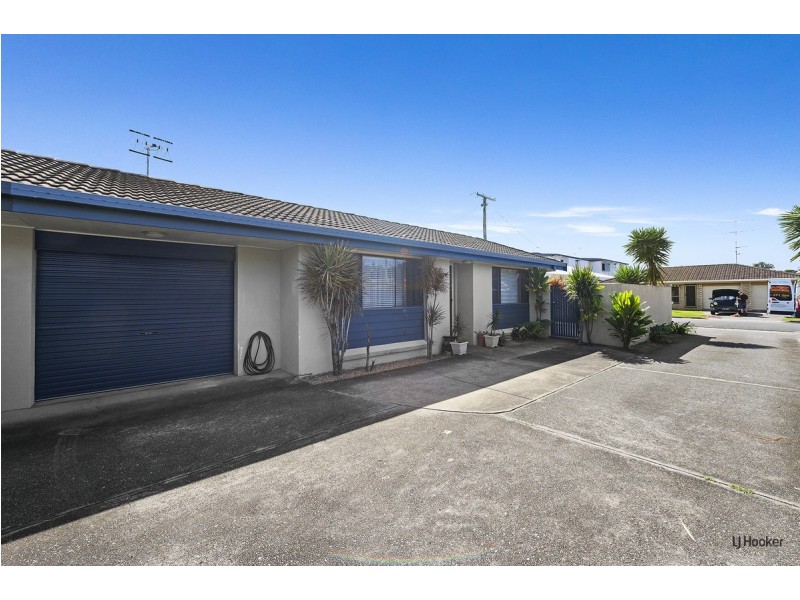 1/8 Morotai Avenue, Palm Beach QLD 4221