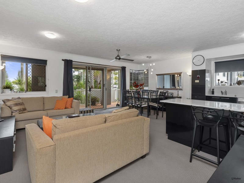 8/2320-2330 Gold Coast Highway, Mermaid Beach QLD 4218