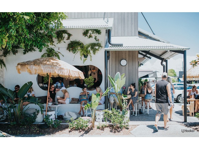 8/2320-2330 Gold Coast Highway, Mermaid Beach QLD 4218