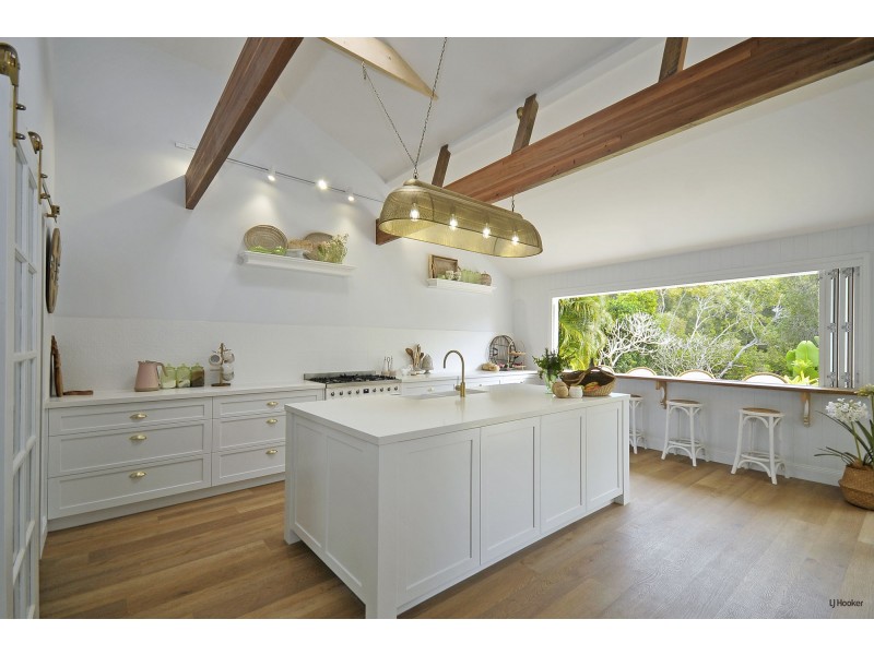 25 Kentia Court, Elanora QLD 4221