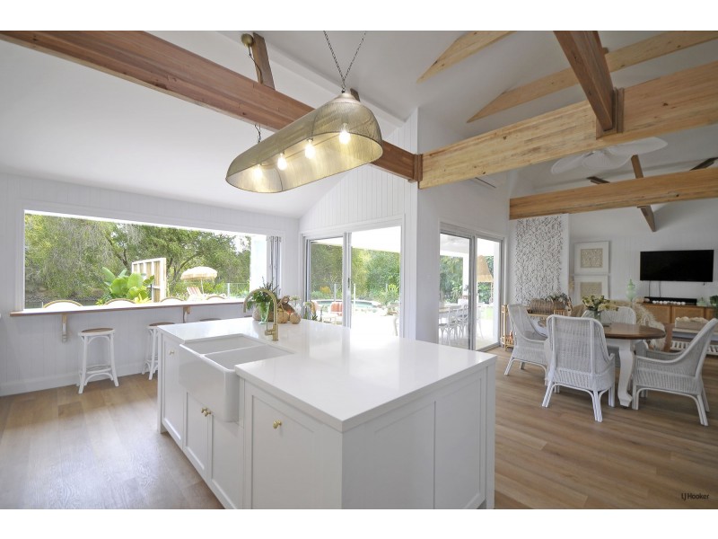 25 Kentia Court, Elanora QLD 4221