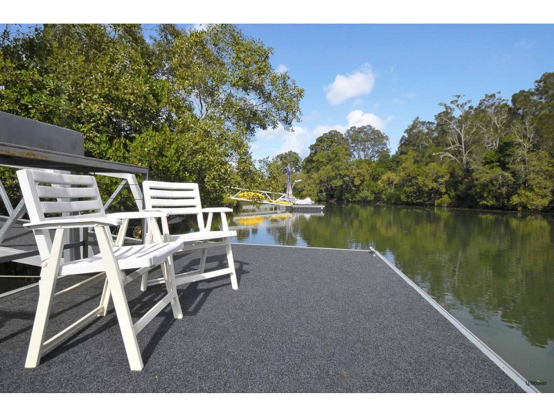 25 Kentia Court, Elanora QLD 4221