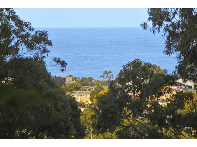 6 Sanctuary Crest, Currumbin QLD 4223