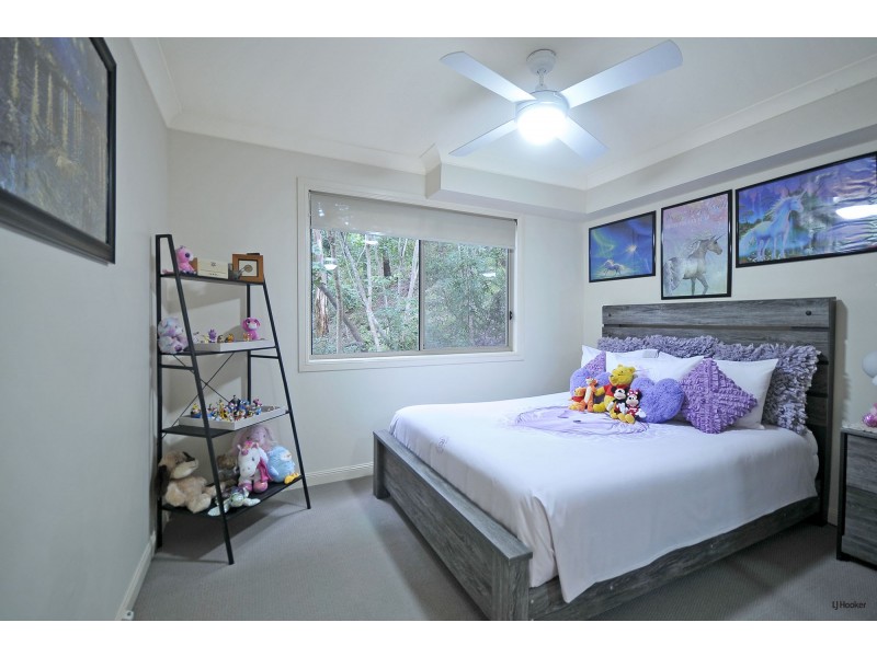 6 Sanctuary Crest, Currumbin QLD 4223