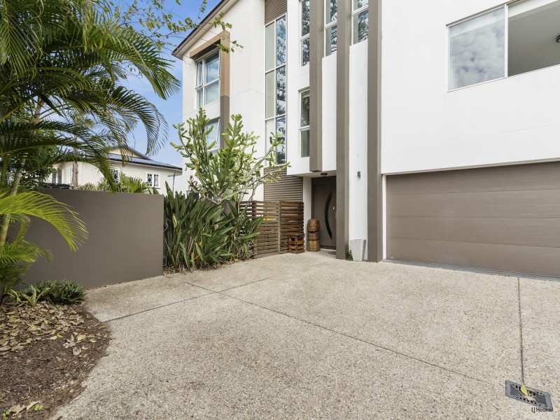 1/1254 Gold Coast Highway, Palm Beach QLD 4221