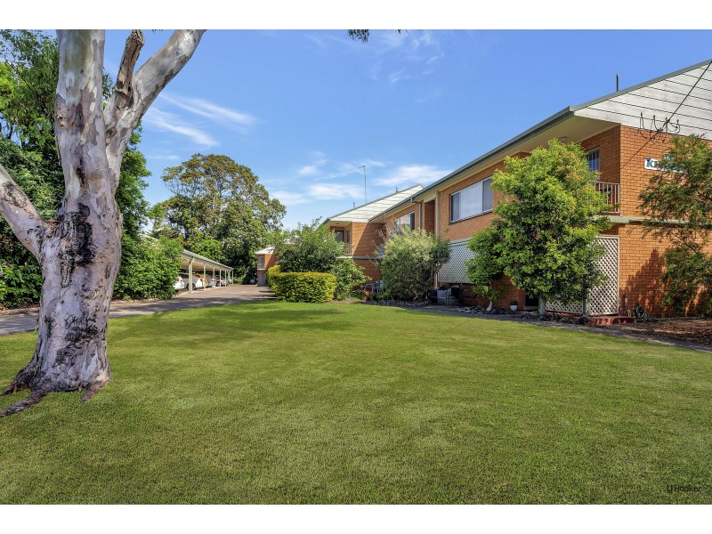 2/18 Mawarra Street, Palm Beach QLD 4221