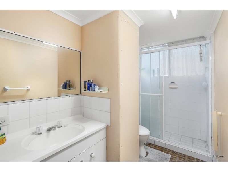 2/18 Mawarra Street, Palm Beach QLD 4221