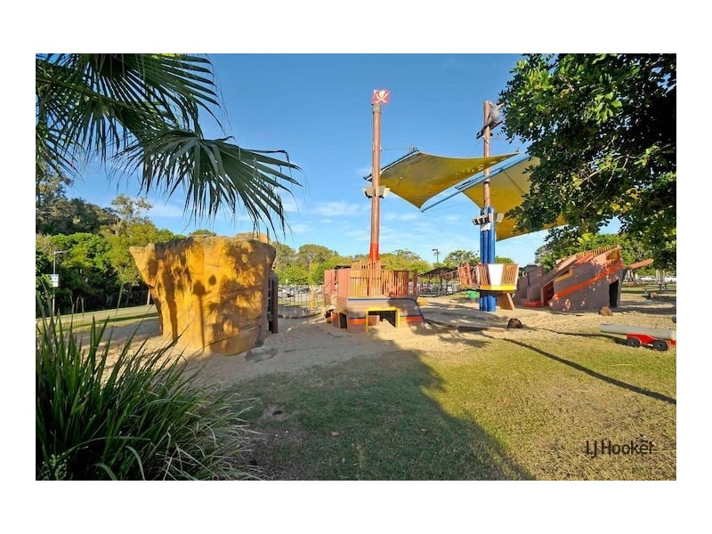 1/22 Fourth Avenue, Palm Beach QLD 4221